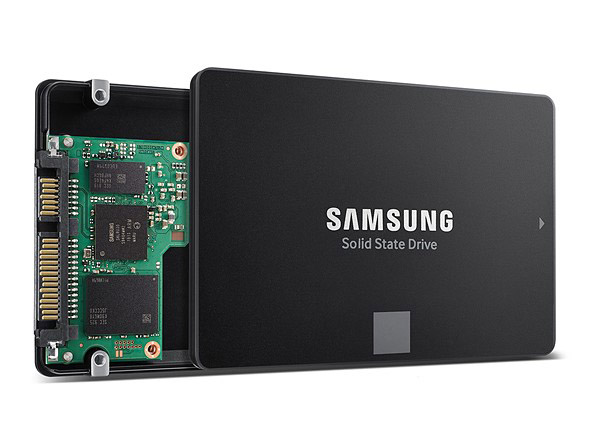 0807-01-01-Samsung-V6-SSD_2.jpg